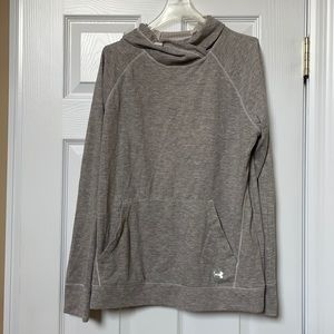 Under Armour Women Light Weight Hoodie Never Worn